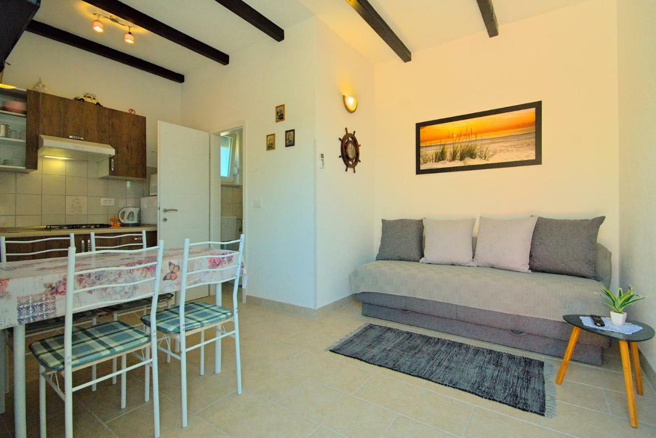 App Klabot *** Umag Exterior foto