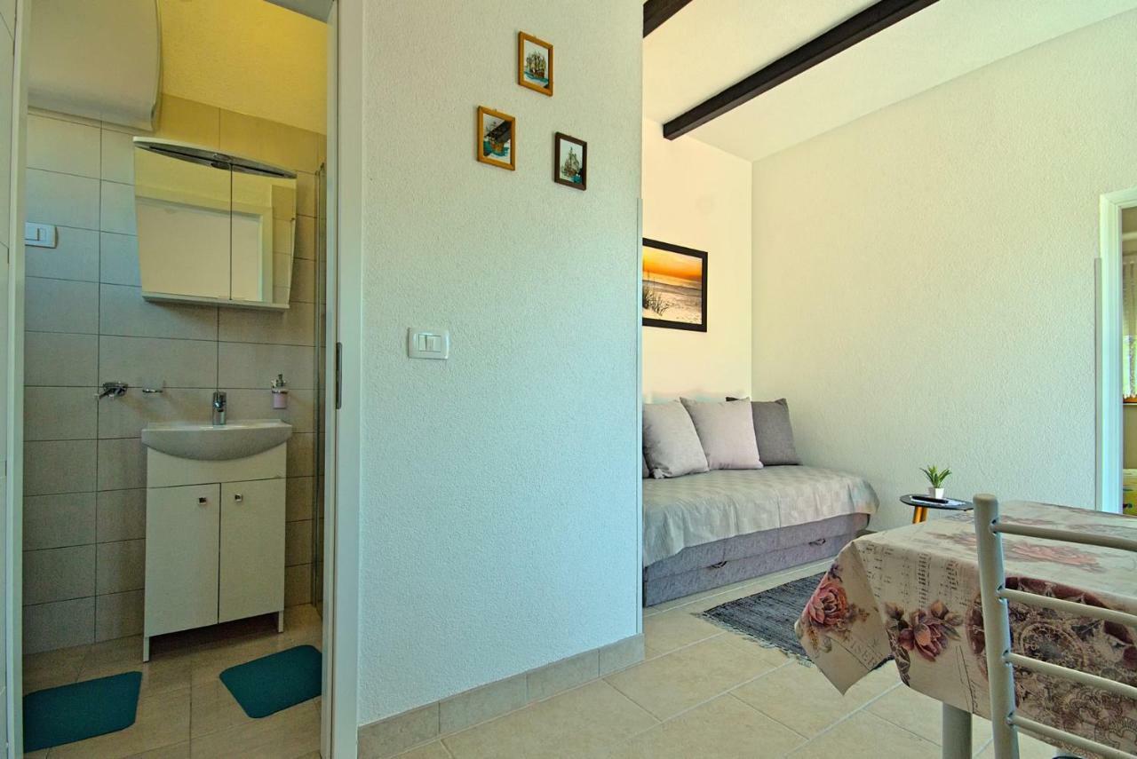 App Klabot *** Umag Exterior foto